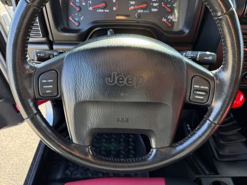Used 2003 Jeep Wrangler X image 18