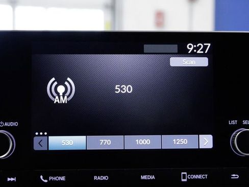 Certified 2024 Honda Civic LX image 31