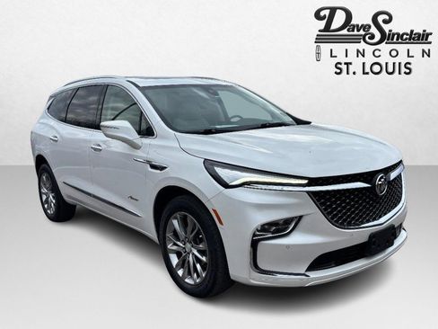Used 2022 Buick Enclave Avenir w/ Avenir Technology Package image 3