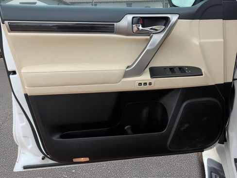 Certified 2023 Lexus GX 460 Premium AWD/4WD image 8