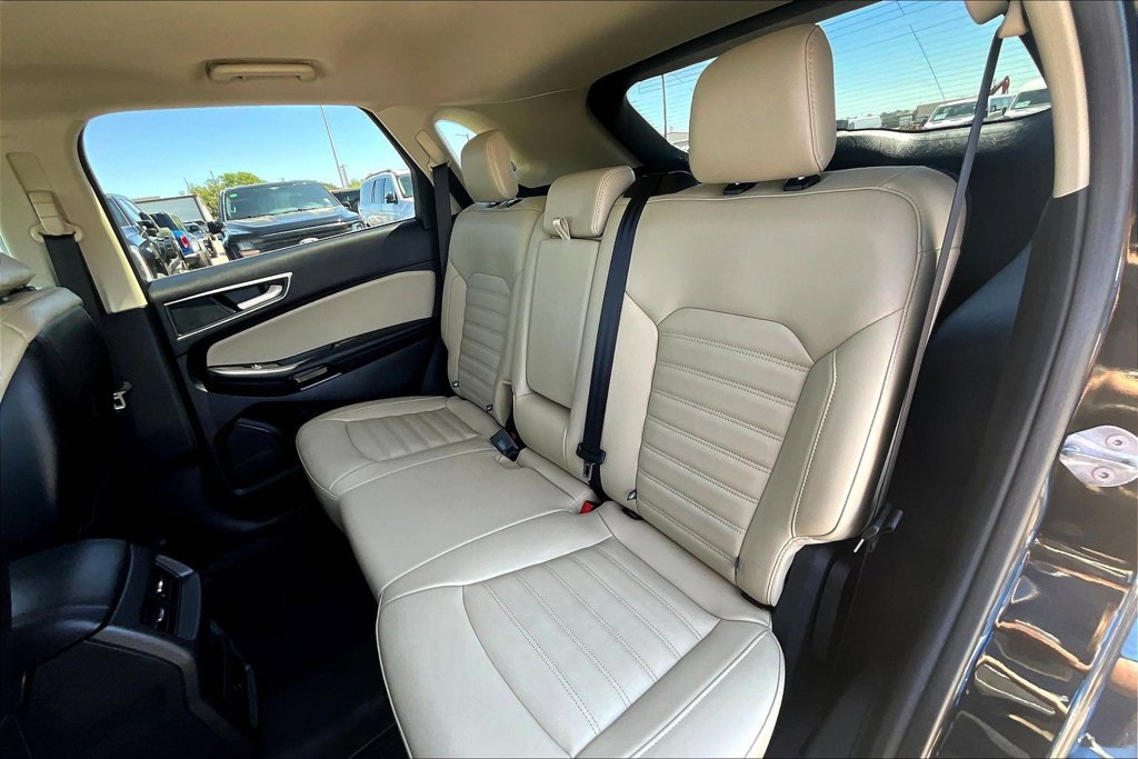 Used 2024 Ford Edge SEL AWD/4WD image 28
