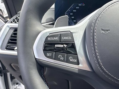 Used 2026 BMW X5 M60i AWD/4WD image 17