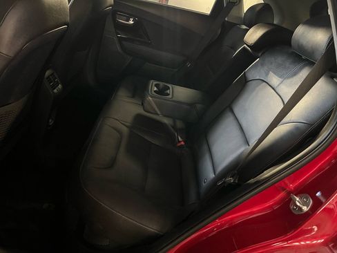 Used 2019 Kia Niro Touring FWD image 9