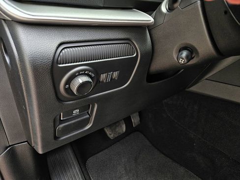 New 2026 Jeep Grand Wagoneer L 2WD image 14