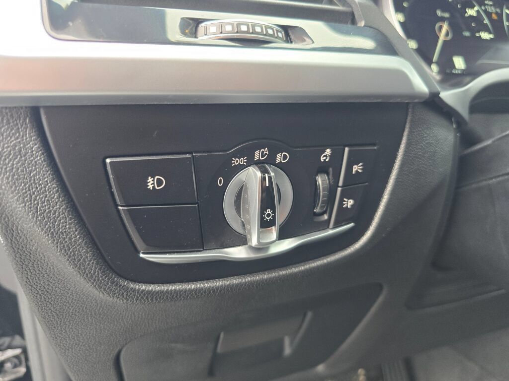 Used 2019 BMW X3 xDrive30i AWD/4WD image 22