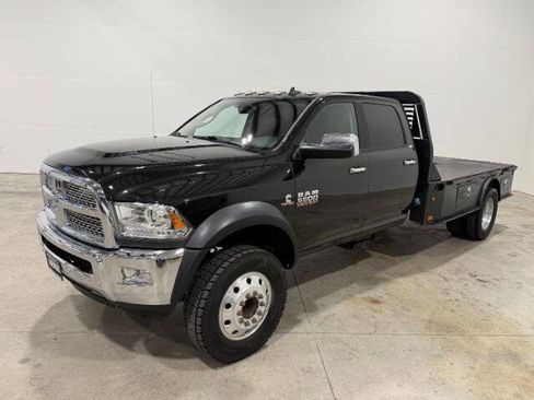 Used 2018 RAM 5500 Laramie image 2