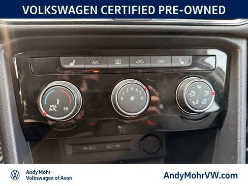 Used 2023 Volkswagen Taos SE w/ Black Wheel Package FWD image 28