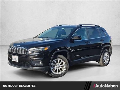 Used 2019 Jeep Cherokee Latitude w/ Popular Appearance Group