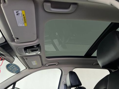 Used 2021 Kia Sorento EX w/ Panoramic Sunroof Package image 23