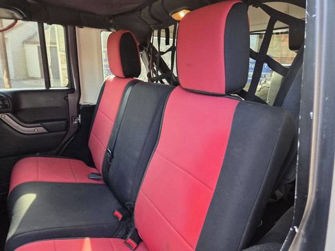 Used 2016 Jeep Wrangler Unlimited Sport w/ Quick Order Package 24S image 38