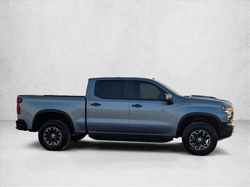 Used 2024 Chevrolet Silverado 1500 ZR2 w/ Technology Package AWD/4WD image 4