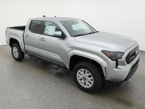 New 2026 Toyota Tacoma SR5 AWD/4WD image 16