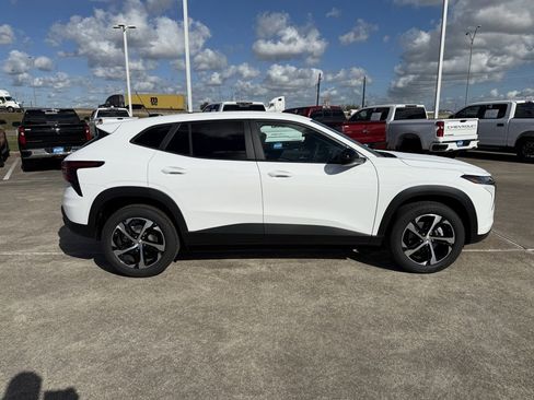 New 2026 Chevrolet Trax RS w/ Driver Confidence Package image 7