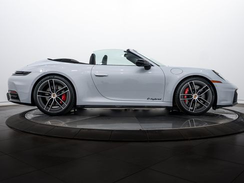 Used 2026 Porsche 911 Carrera GTS image 8