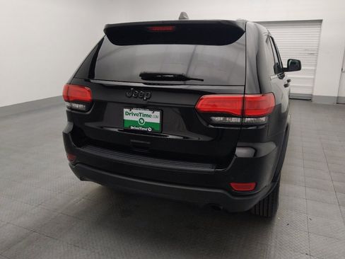 Used 2018 Jeep Grand Cherokee Laredo image 7