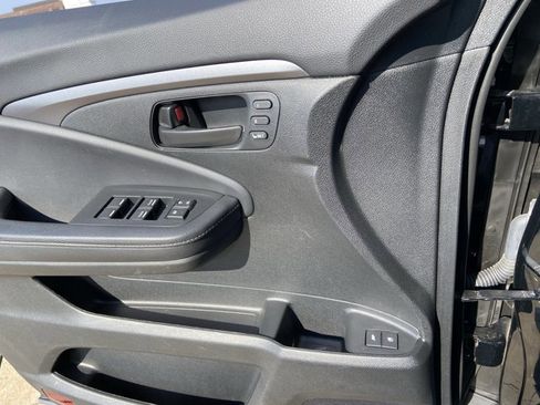 Used 2023 Honda Passport EX-L image 48