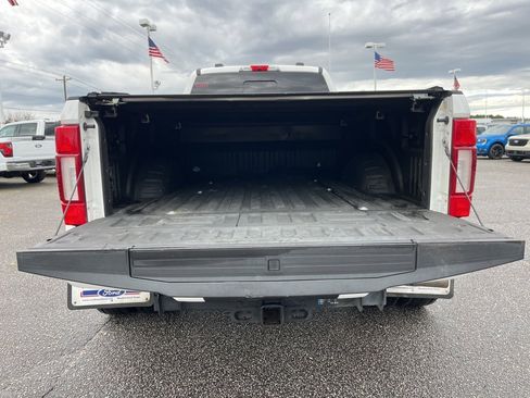 Used 2021 Ford F450 Platinum w/ FX4 Off-Road Package image 25