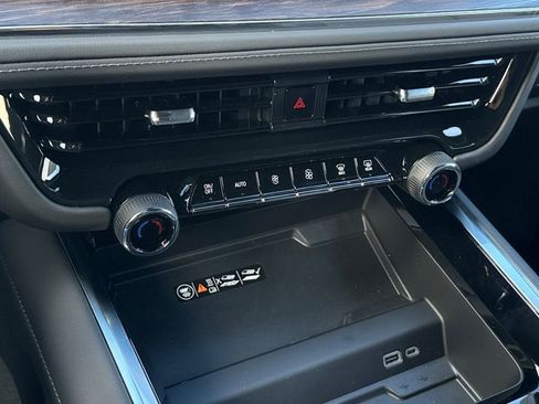 New 2026 Chevrolet Tahoe Z71 image 23