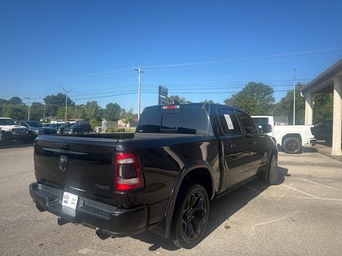 Used 2020 RAM 1500 Limited w/ Black Appearance Package image 9