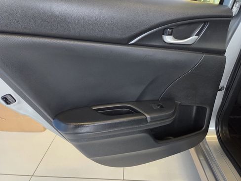 Used 2020 Honda Civic Sport image 15