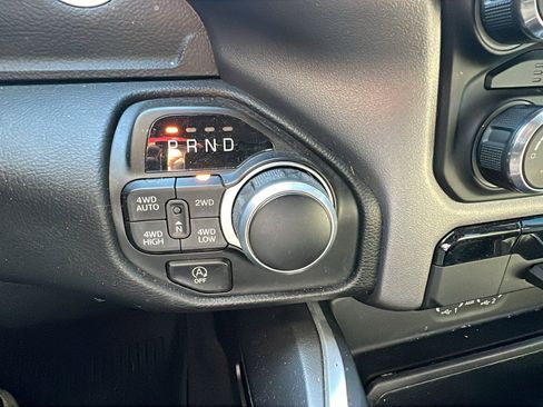 Used 2023 RAM 1500 Big Horn image 32