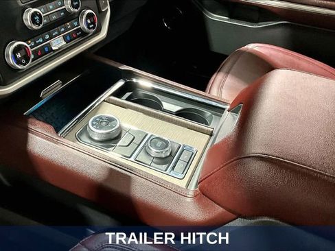 Used 2024 Ford Expedition Limited AWD/4WD image 24