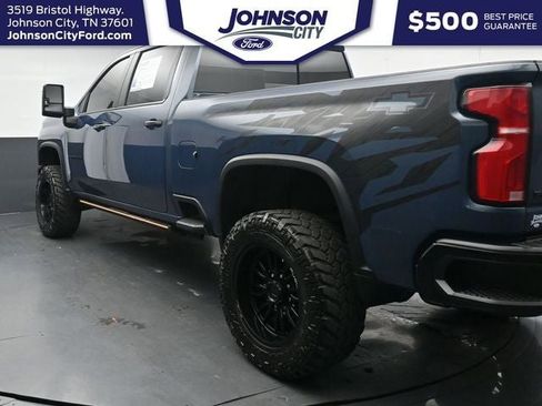 Used 2026 Chevrolet Silverado 2500 LT w/ Trail Boss Package AWD/4WD image 8