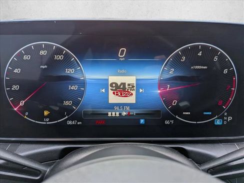 Used 2023 Mercedes-Benz C 300 Sedan image 12