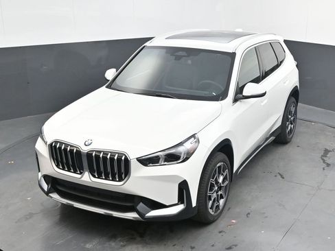 New 2026 BMW X1 xDrive28i w/ Convenience Package image 44