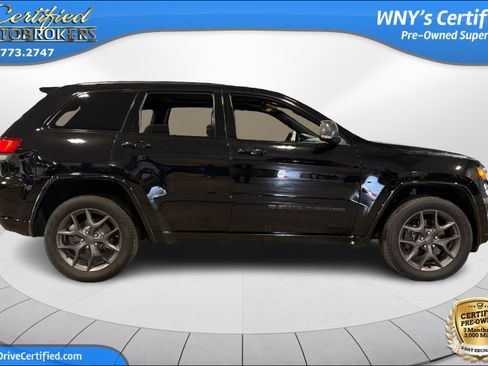 Used 2021 Jeep Grand Cherokee Limited AWD/4WD image 4
