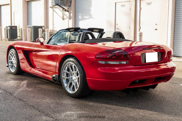 Used 2003 Dodge Viper SRT-10 RWD image 5