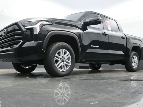 New 2026 Toyota Tundra SR5 w/ SR5 Convenience Package AWD/4WD image 26