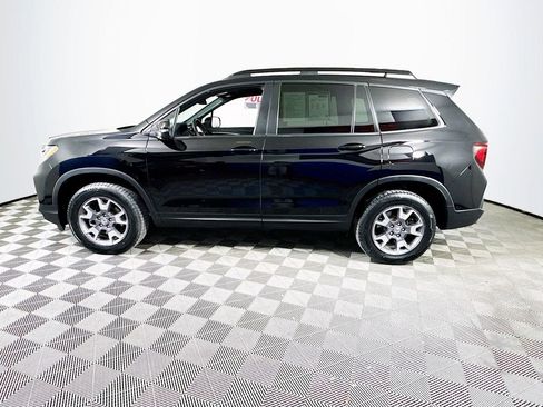 Used 2022 Honda Passport TrailSport image 4