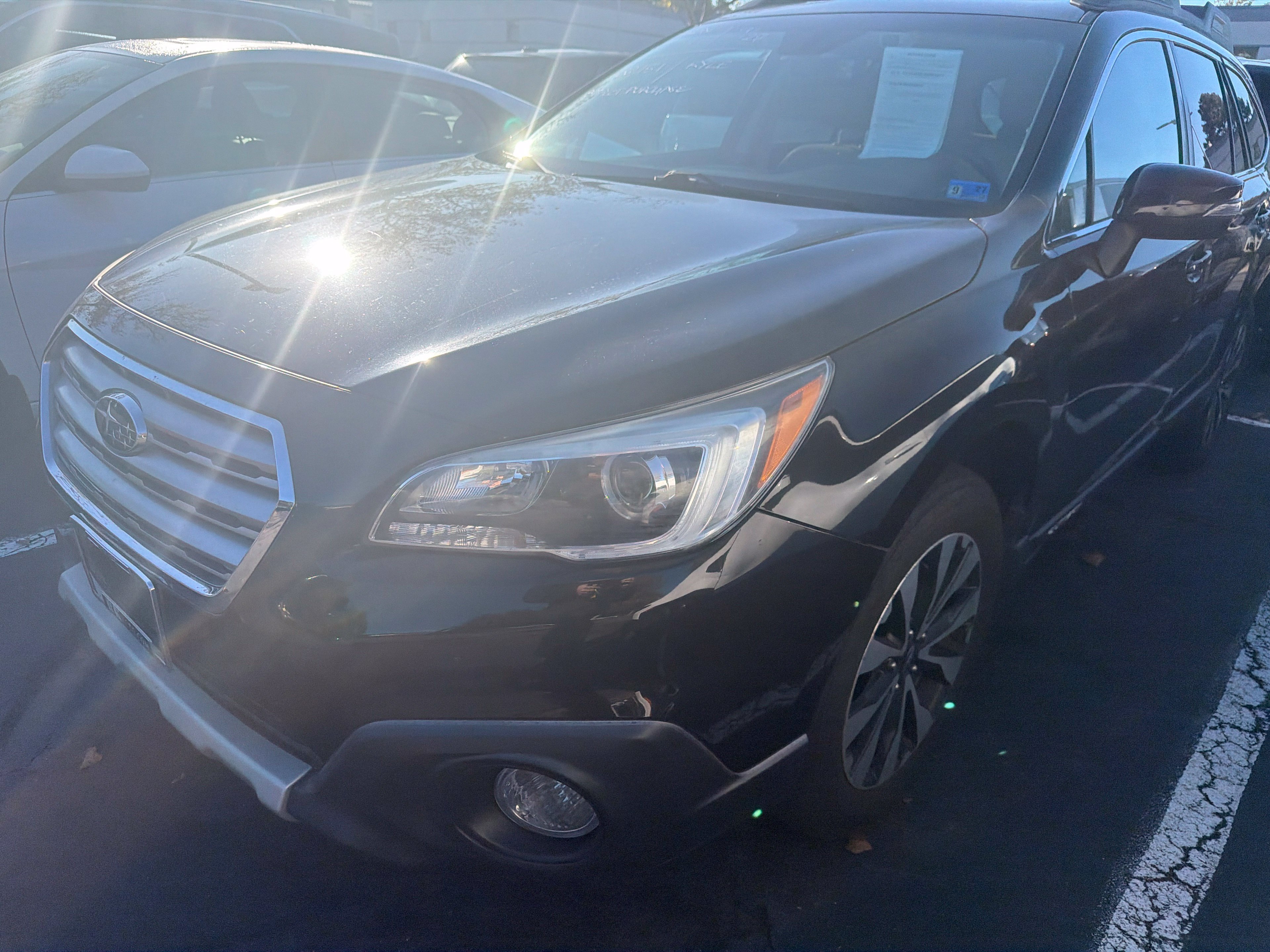 Used 2017 Subaru Outback 2.5i Limited AWD/4WD image 6