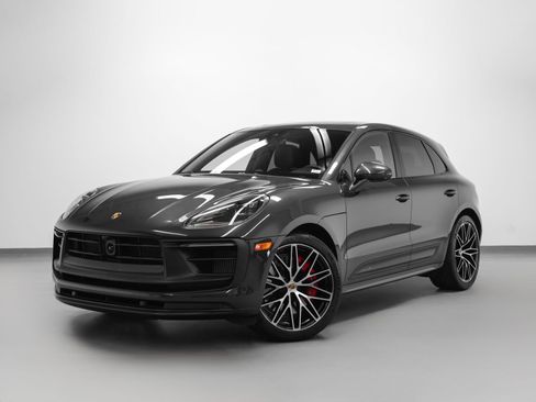 Certified 2024 Porsche Macan GTS w/ Premium Plus Package AWD/4WD image 6