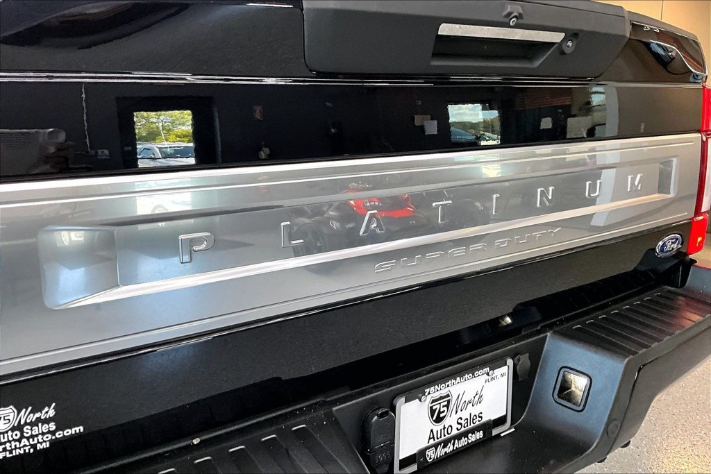 Used 2022 Ford F350 Platinum w/ Snow Plow Prep Package AWD/4WD image 26