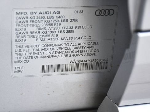 Used 2023 Audi Q5 2.0T Premium w/ Convenience Package AWD/4WD image 33