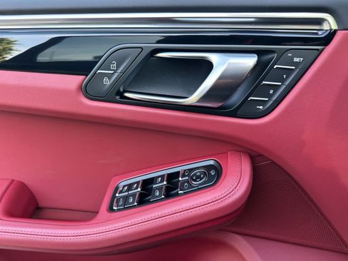 New 2026 Porsche Macan AWD/4WD image 12