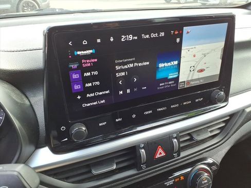 Certified 2023 Kia Forte GT-Line image 17