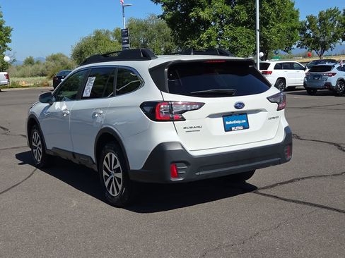 Used 2022 Subaru Outback Premium AWD/4WD image 12