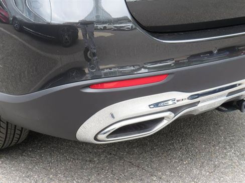 Used 2026 Mercedes-Benz GLC 300 4MATIC image 34