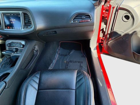 Used 2023 Dodge Challenger SRT Hellcat RWD image 16
