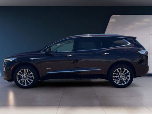 Used 2024 Buick Enclave Avenir w/ Avenir Technology Package image 2