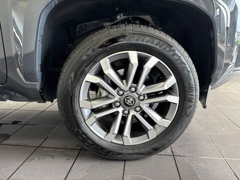 Used 2025 Toyota 4Runner Limited AWD/4WD image 55