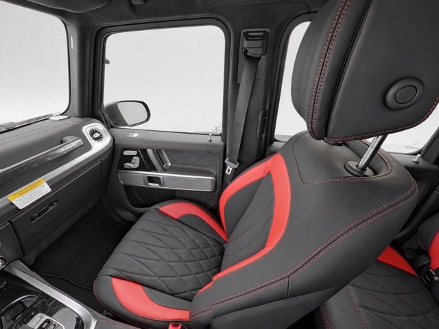 Certified 2025 Mercedes-Benz G 550 image 24