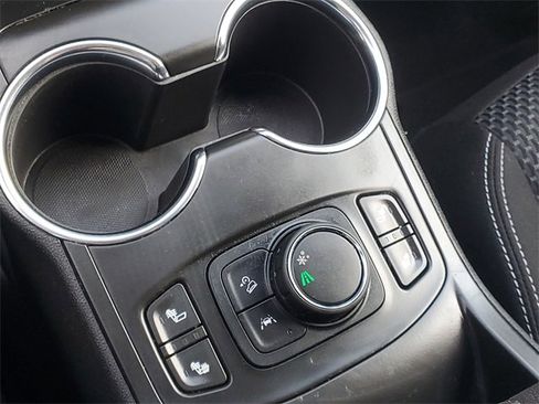 Certified 2023 GMC Terrain SLE w/ Driver Convenience Package image 28