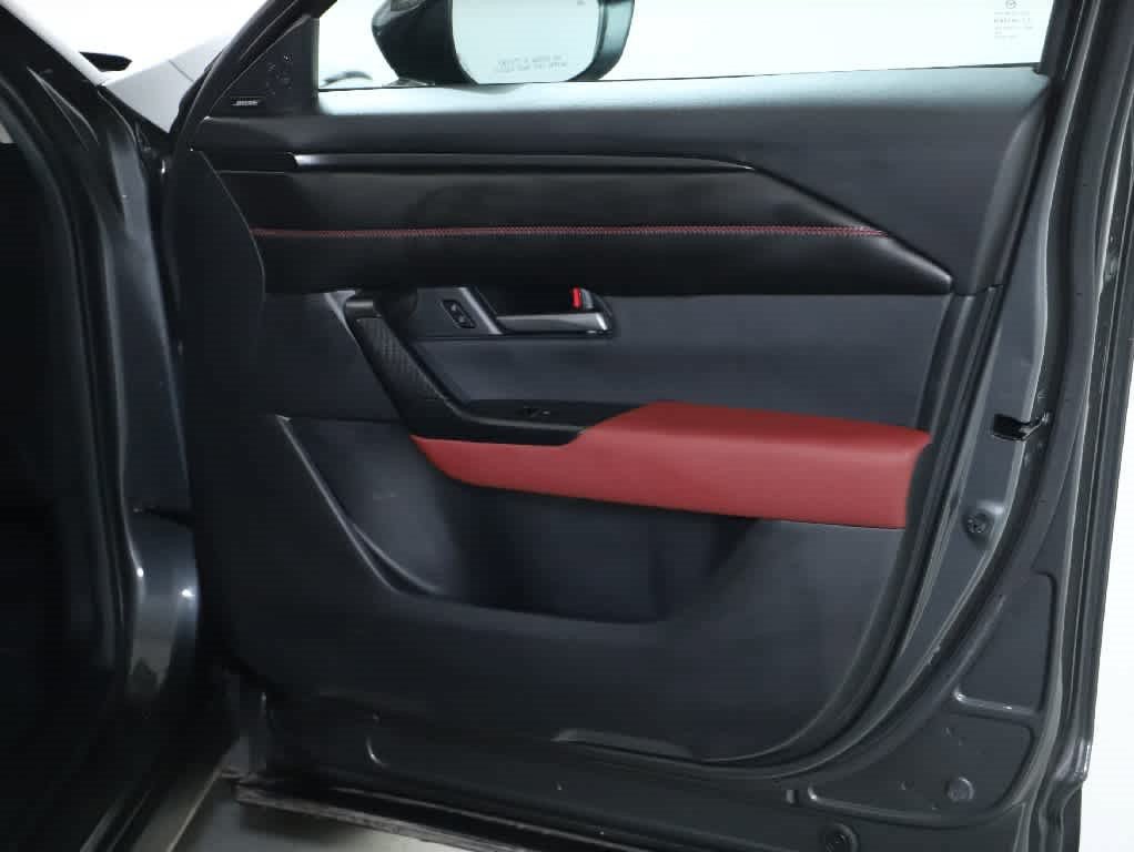 Certified 2025 MAZDA CX-50 AWD 2.5 Hybrid w/ Premium Pkg image 34