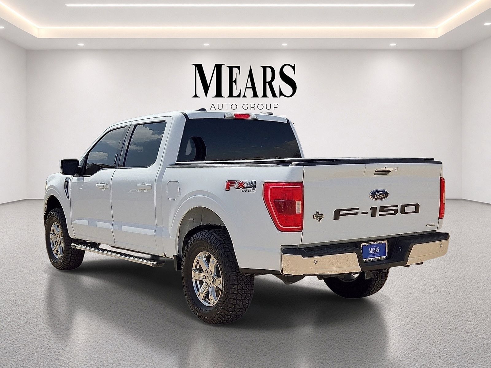 Used 2021 Ford F150 XLT w/ Equipment Group 302A High AWD/4WD image 3