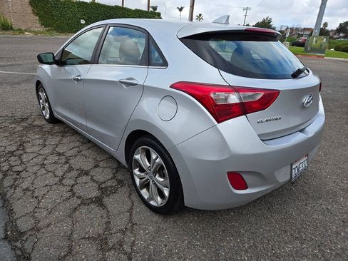 Used 2013 Hyundai Elantra GT w/ Touch & Go Pkg FWD image 17
