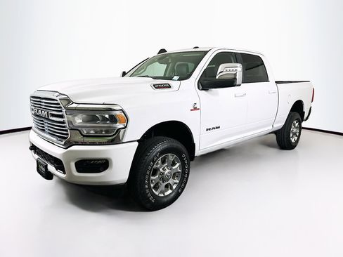 Used 2024 RAM 2500 Laramie image 3